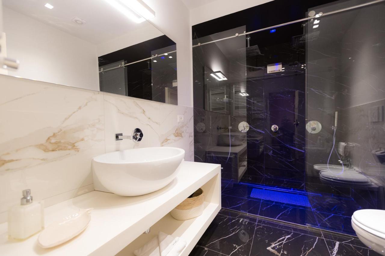 Tritone 125 Suite Roma Dış mekan fotoğraf